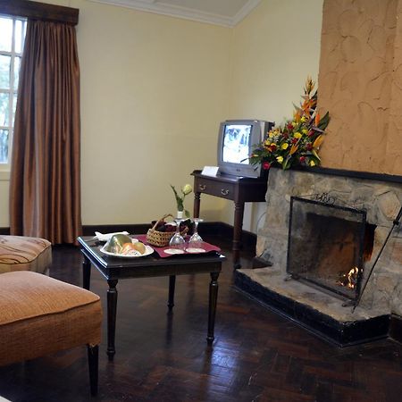 Outspan Hotel Nyeri Buitenkant foto