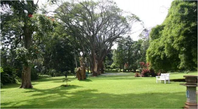 Outspan Hotel Nyeri Buitenkant foto